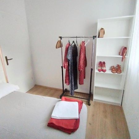 Modern Apartment With 3 Bedrooms Makarská Exteriér fotografie