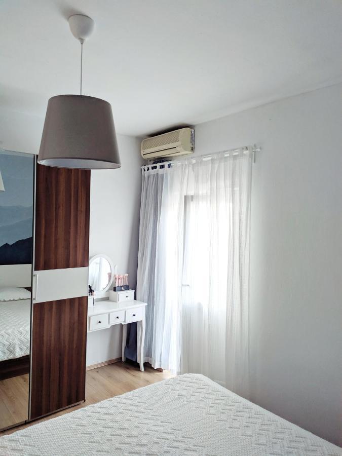Modern Apartment With 3 Bedrooms Makarská Exteriér fotografie