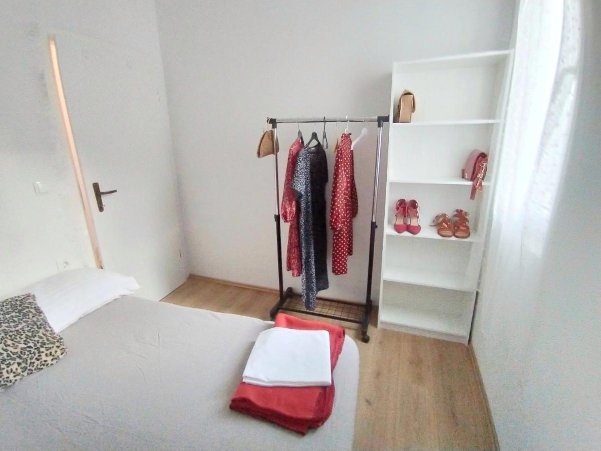 Modern Apartment With 3 Bedrooms Makarská Exteriér fotografie